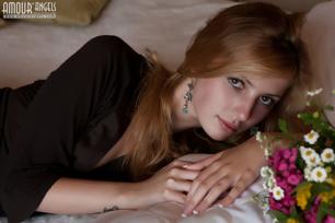 Tofana in Amour Angels set Bloom